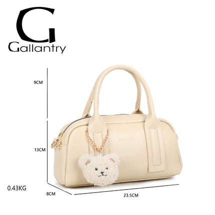 Gallantry Lya
