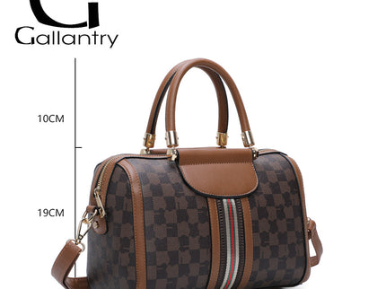 Gallantry Royale Boston Royale
